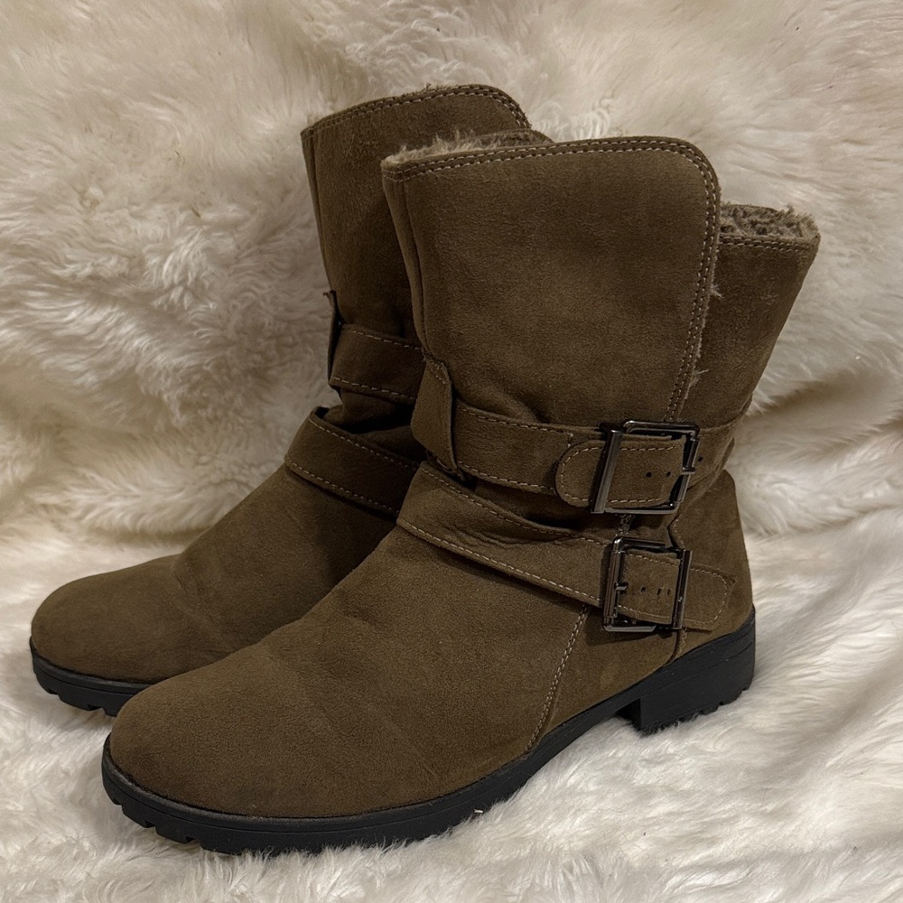 Brash Brown Casual Boots. Size 8 NWOT
